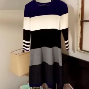 Sweater dress,